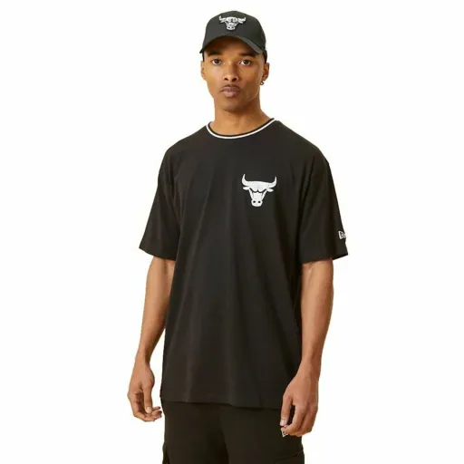 Camisola de Manga Curta Homem New Era Chicago Bulls Preto