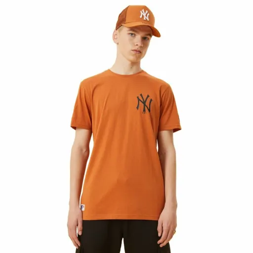 Camisola de Manga Curta Homem New Era  New York Yankees Castanho